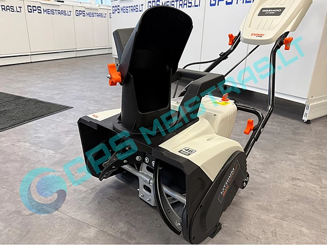 Sniego valytuvas Daewoo 40 V 46 cm