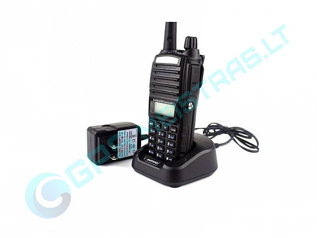 Radijo stotelė Baofeng UV-82