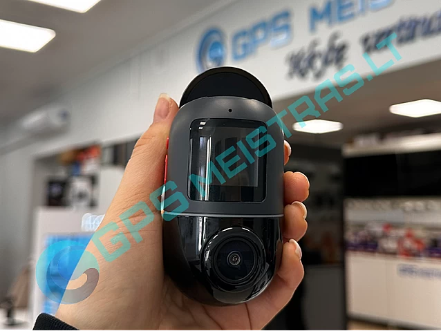 0mai Dash Cam X200 64 gb vaizdo registratorius
