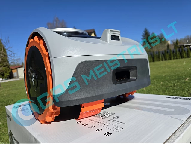 Navimow i105E zoles-robotas-vejos-robotas-segway