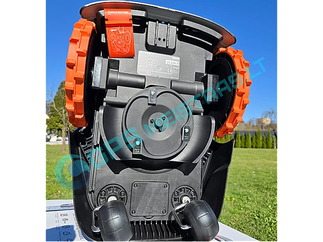 Navimow i105E zoles-robotas-vejos-robotas-segway